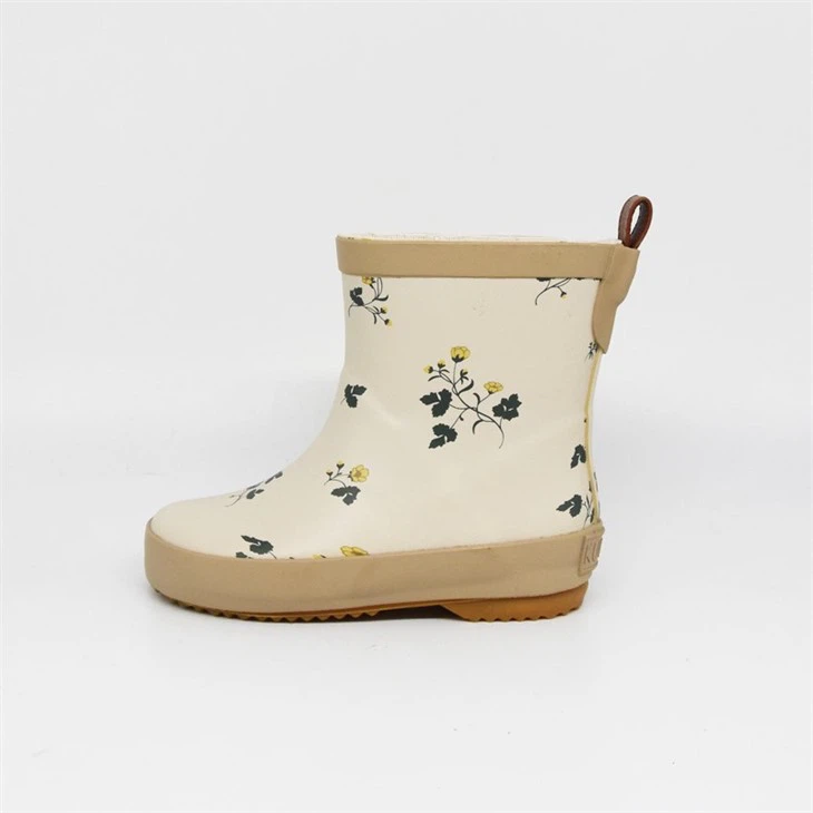 Low Cut Rubber Boots